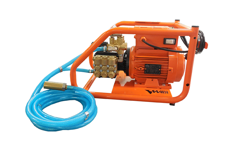 pump injecion and spraying wood treatment