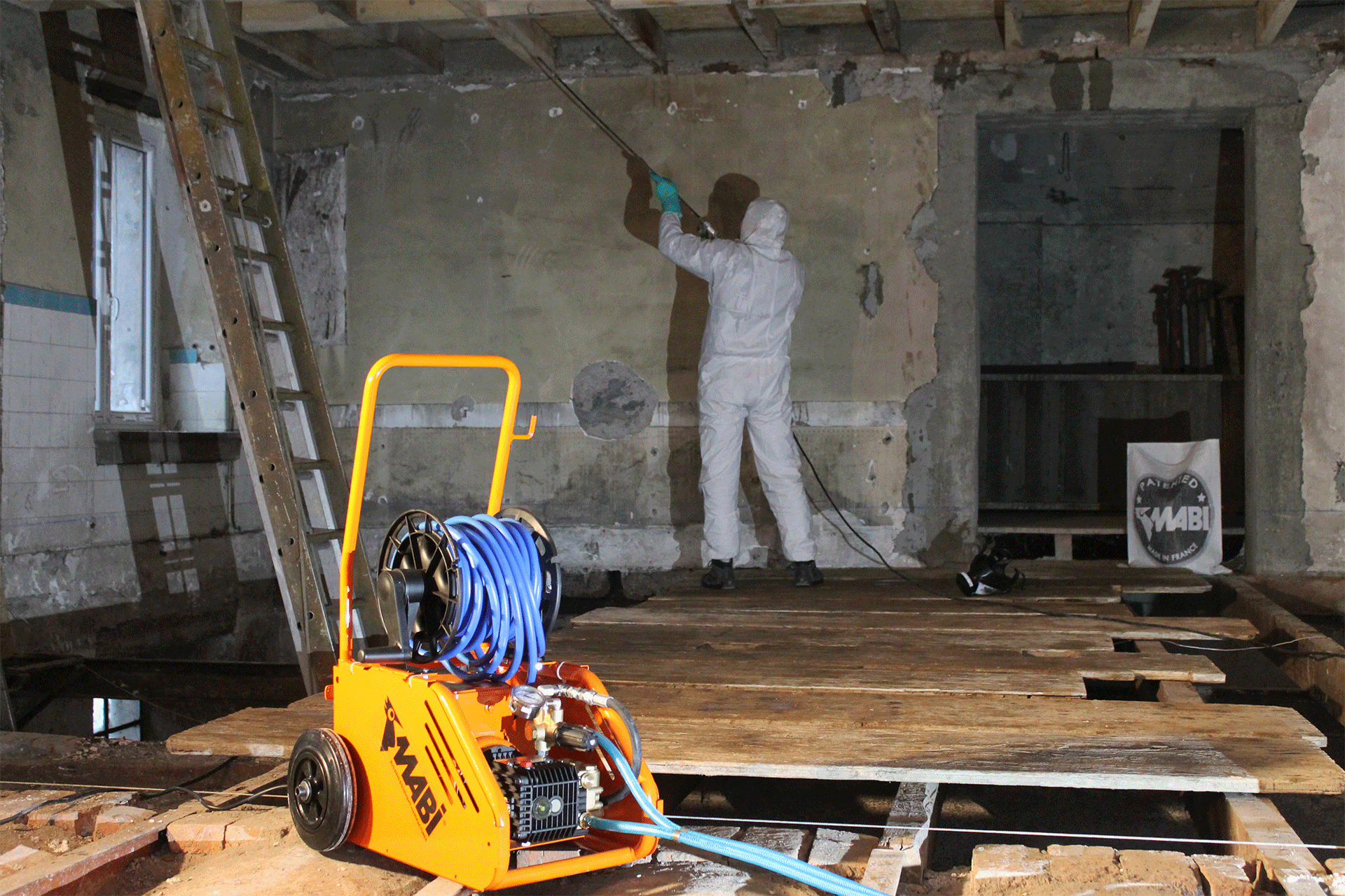 pompe de traitement pour les charpentes infestés de termites